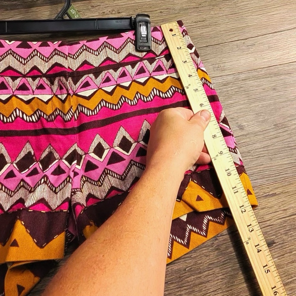LOFT Pink and Orange Geometric High Waist Shorts - Picture 4 of 7